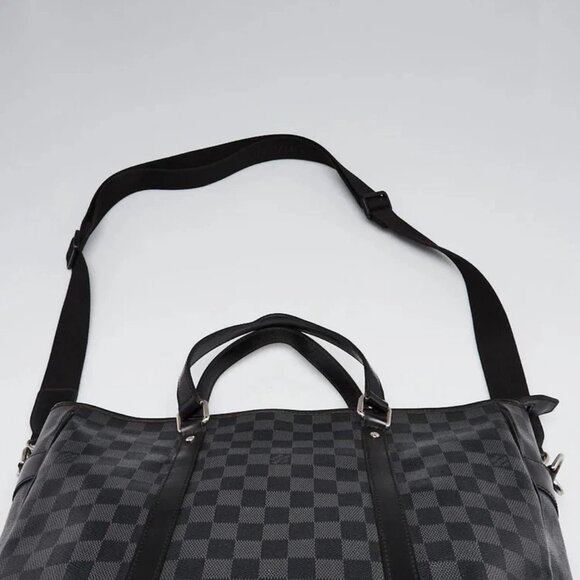 Louis Vuitton Damier Graphite Canvas Tadao Bag - Picture 5 of 12